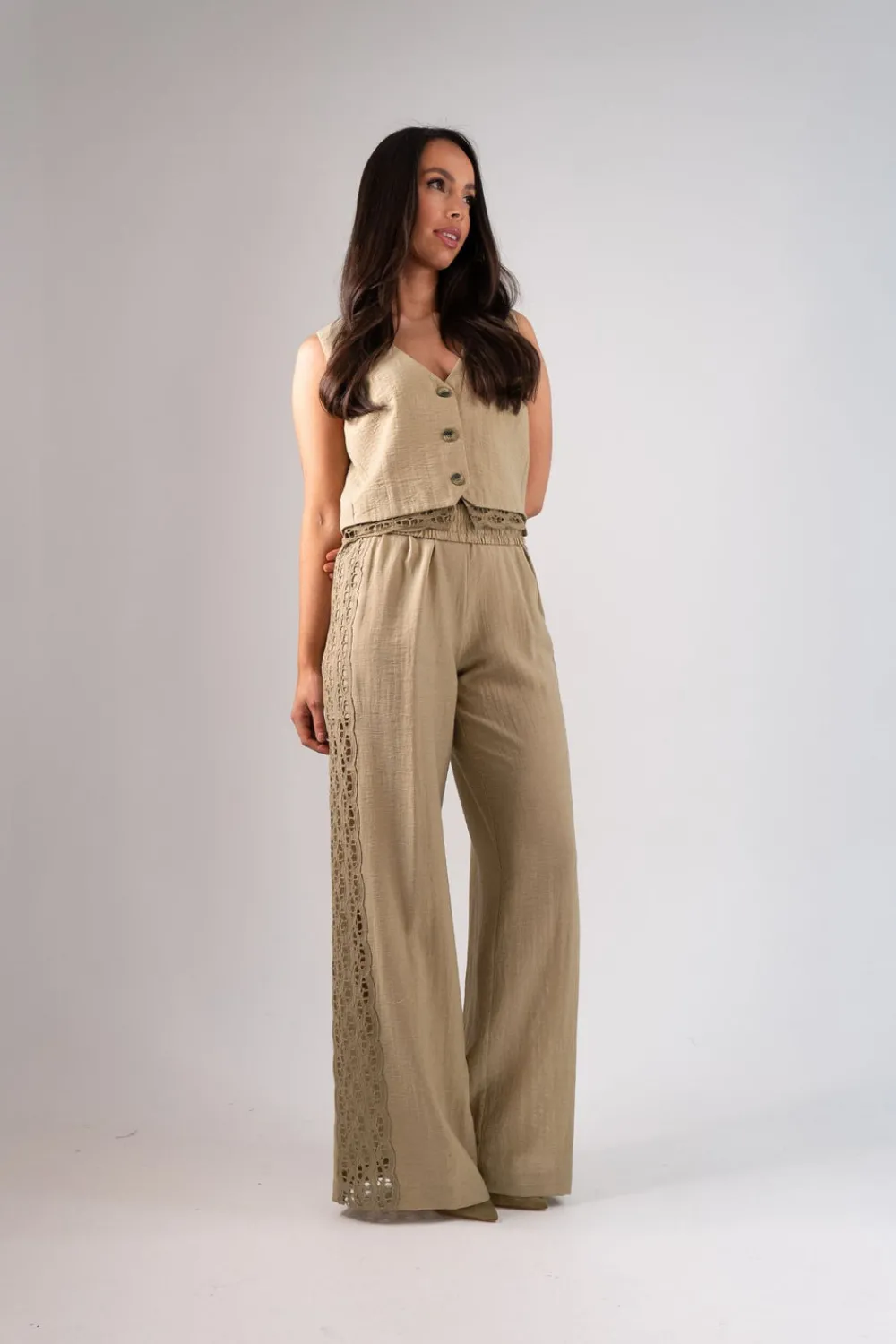 The Walk in Wardrobe Trousers><noscript><img width=