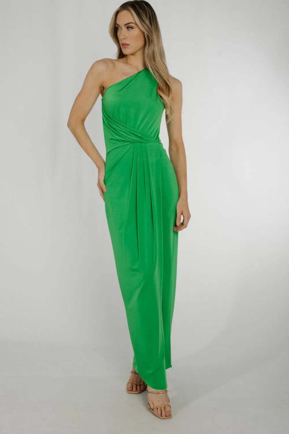 The Walk in Wardrobe Maxi Dresses>Alana Drape Front Dress In Green