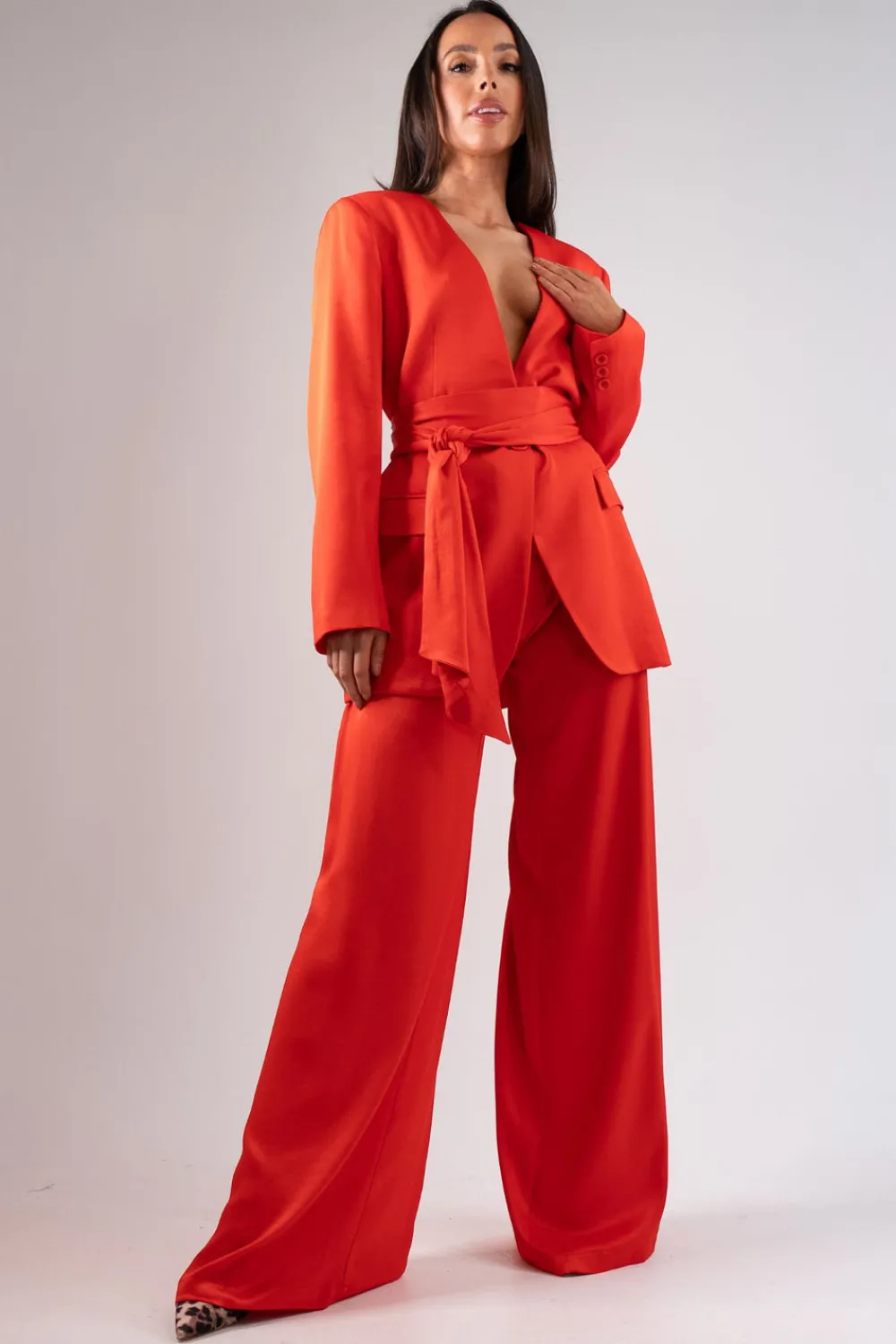 The Walk in Wardrobe Trousers>Alana Satin Trousers In Red