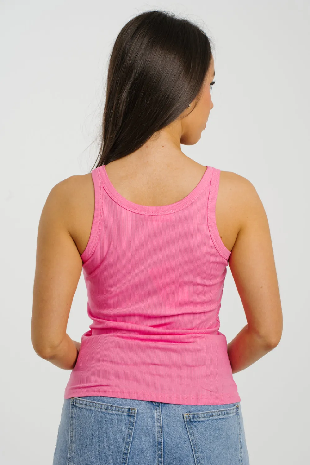 The Walk in Wardrobe Tops><noscript><img width=