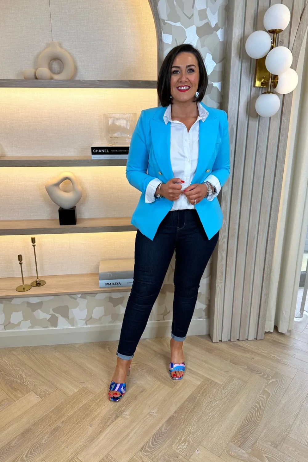 The Walk in Wardrobe Blazers>Arabella Gold Button Blazer In Blue