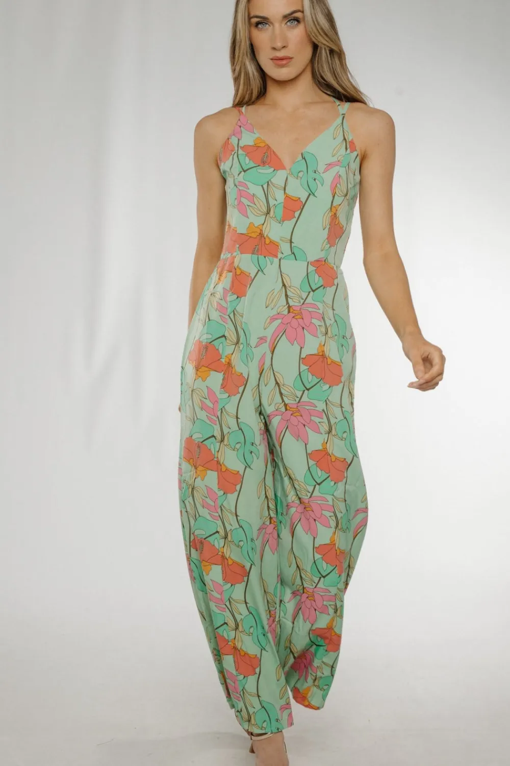 The Walk in Wardrobe Jumpsuits & Playsuits>Becca Jumpsuit in Green Floral