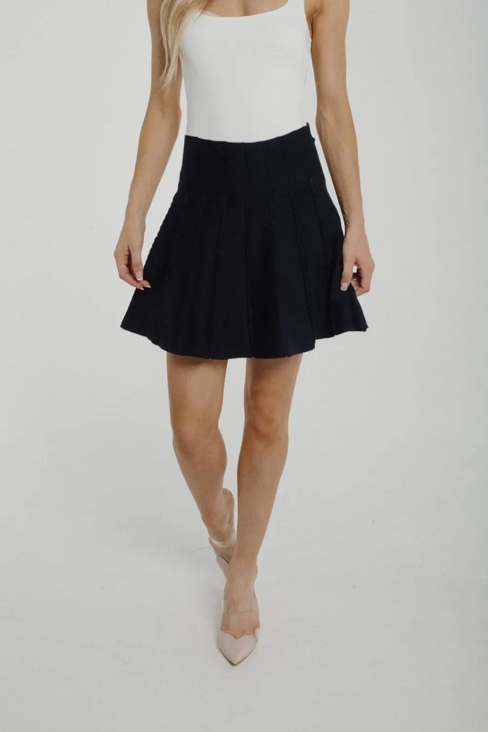 The Walk in Wardrobe Knitwear|Skirts & Skorts>Becca Knit Mini Skirt In Navy