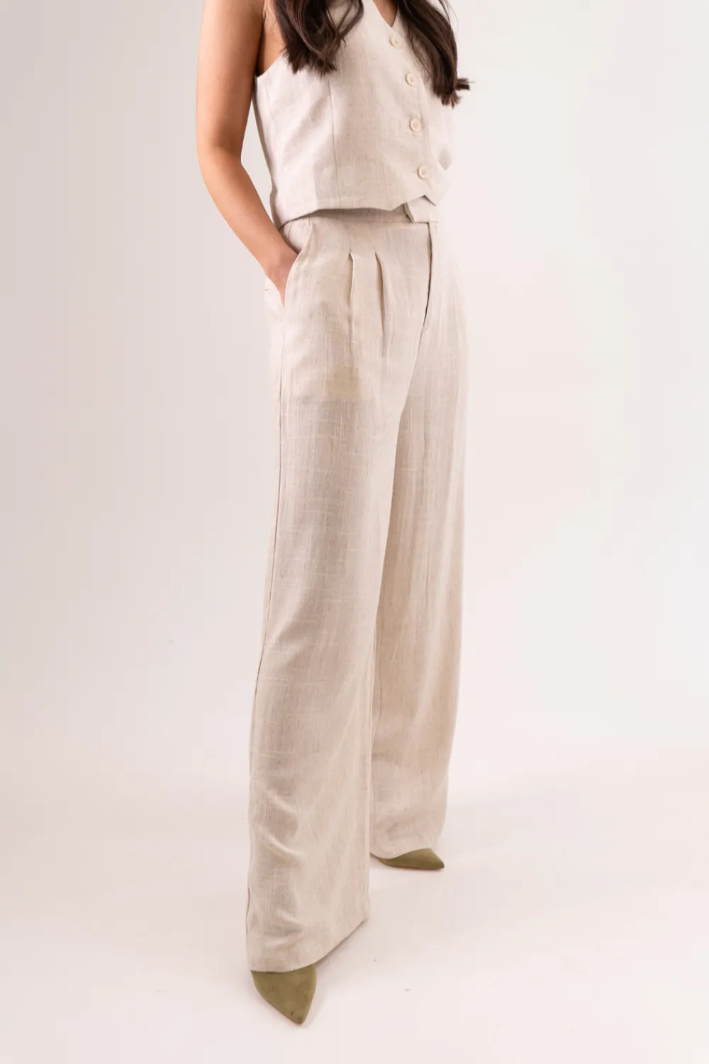 The Walk in Wardrobe Trousers><noscript><img width=