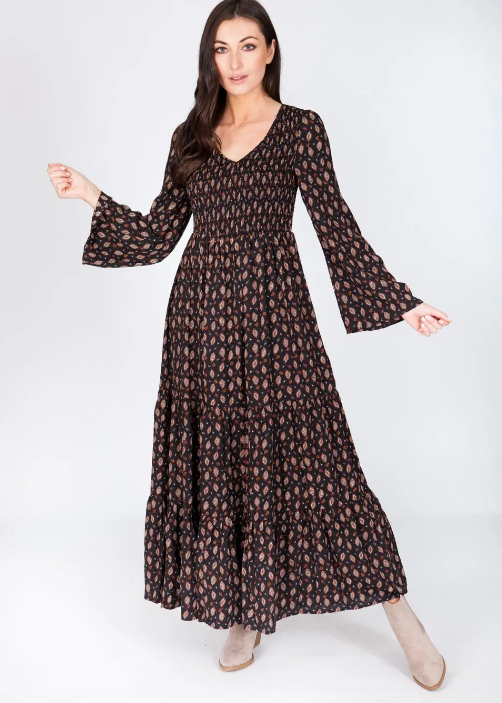 The Walk in Wardrobe Maxi Dresses>Becca Printed Maxi Dress In Black