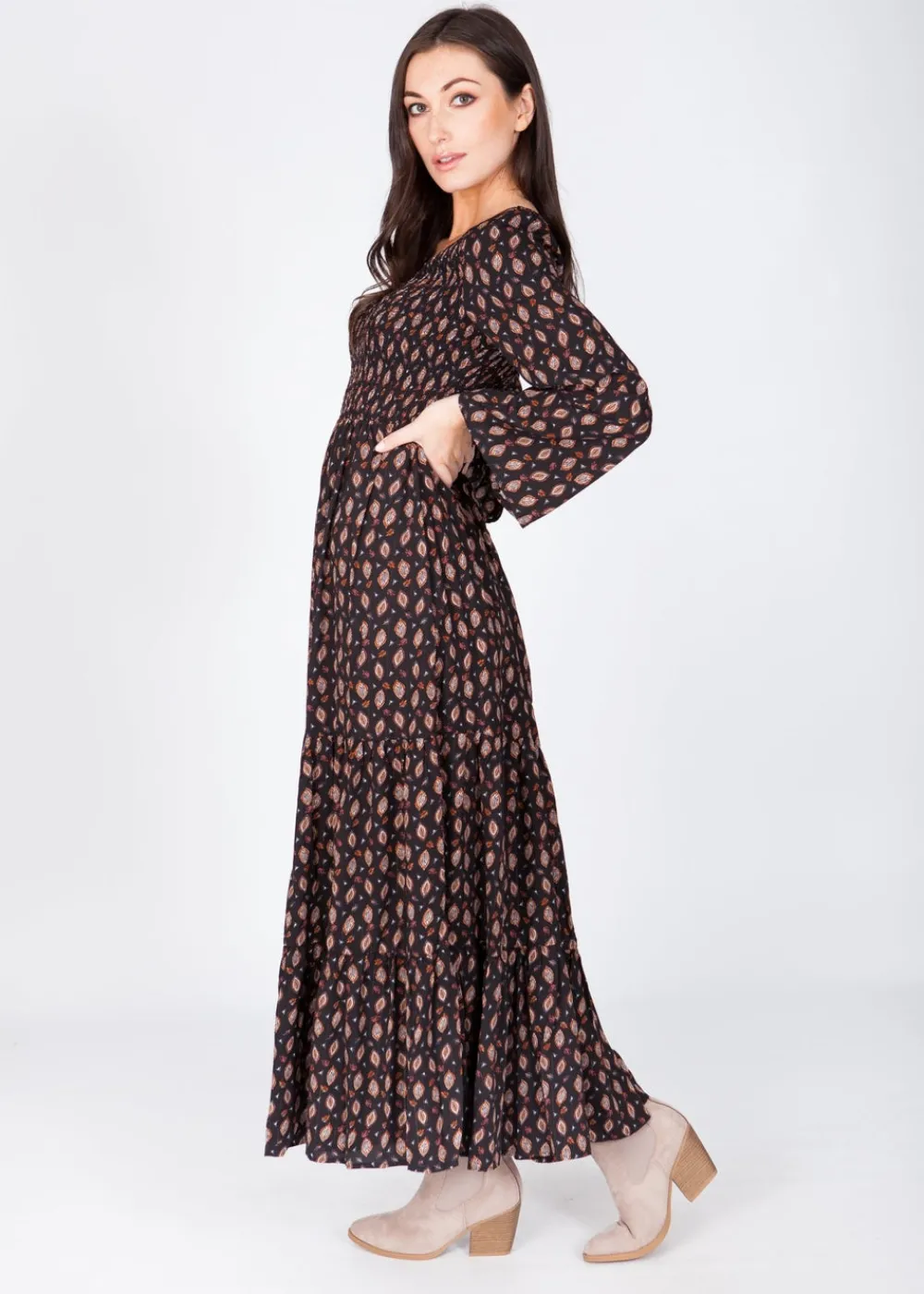 The Walk in Wardrobe Maxi Dresses>Becca Printed Maxi Dress In Black