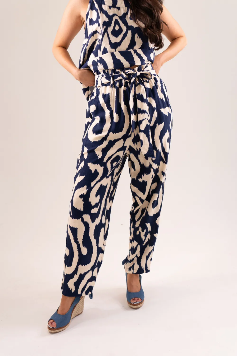 The Walk in Wardrobe Trousers>Becca Printed Paper Bag Trousers In Navy Mix
