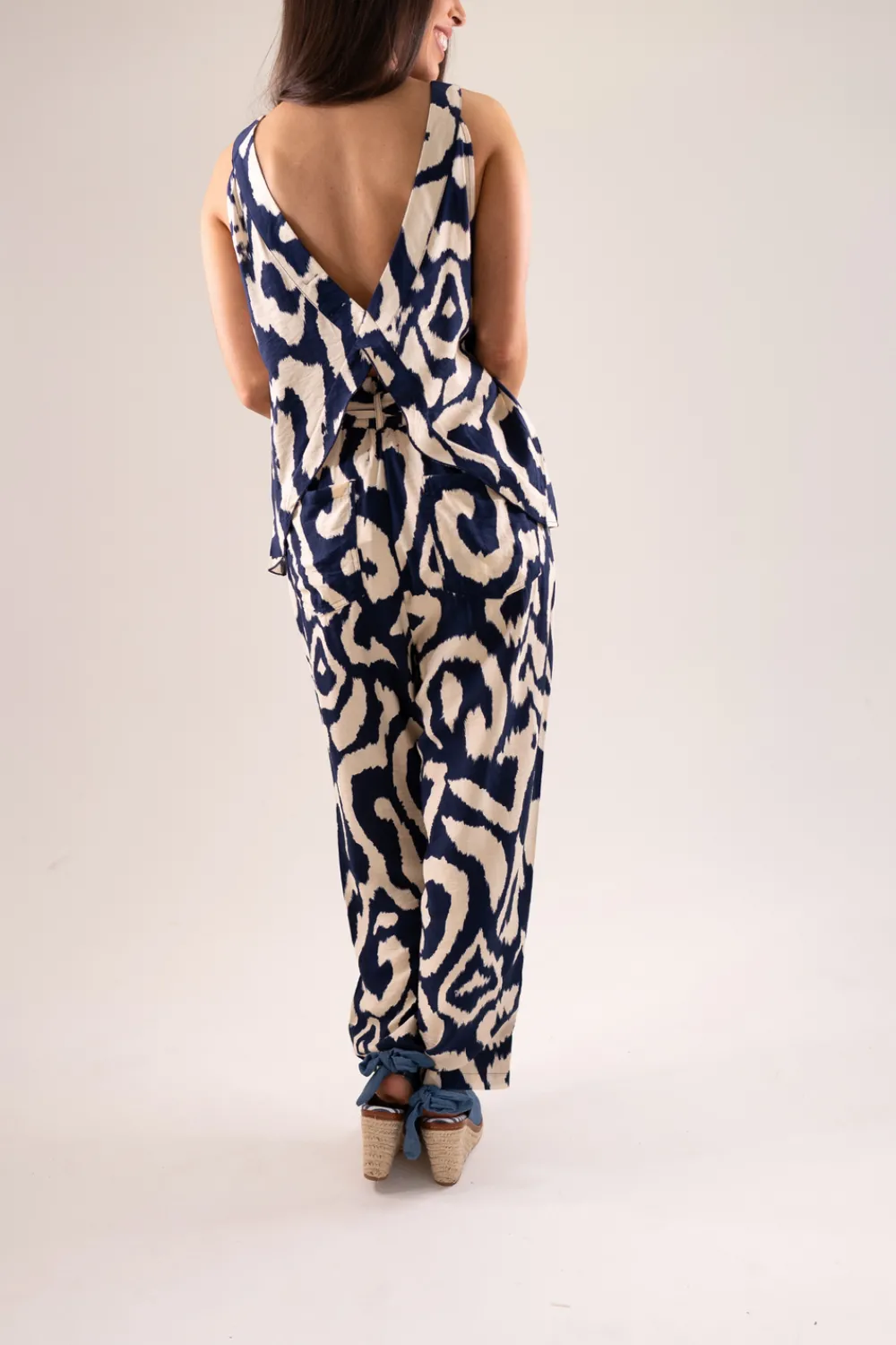 The Walk in Wardrobe Trousers><noscript><img width=