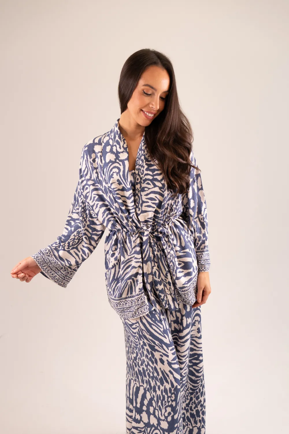 The Walk in Wardrobe Shirts>Becca Zebra Print Kimono In Blue