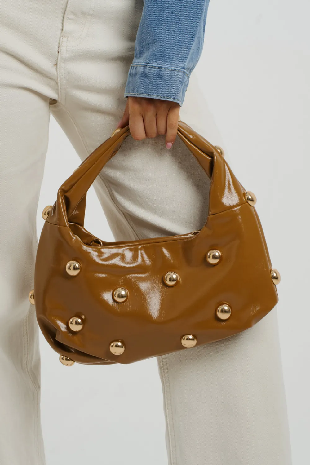 The Walk in Wardrobe Bags>Beth Studded Bag In Camel