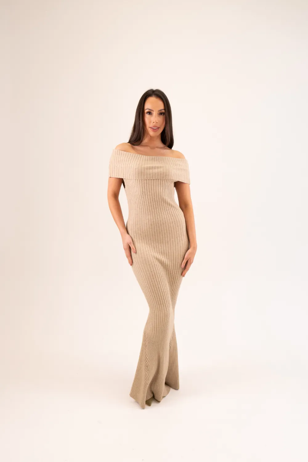 The Walk in Wardrobe Maxi Dresses>Caitlyn Bardot Knit Dress In Blue