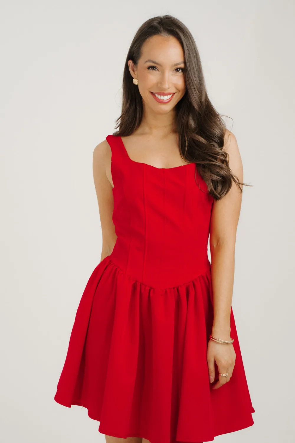 The Walk in Wardrobe Mini Dresses>Caitlyn Pleated Skirt Dress In Red