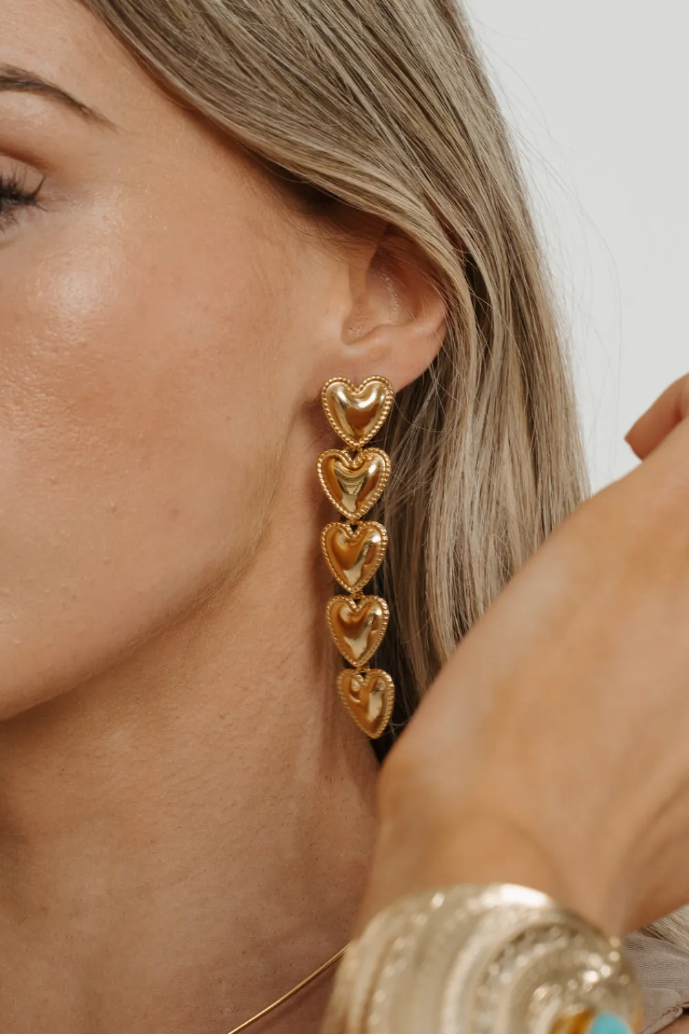 The Walk in Wardrobe Jewellery>Cameron Heart Drop Earrings In Gold