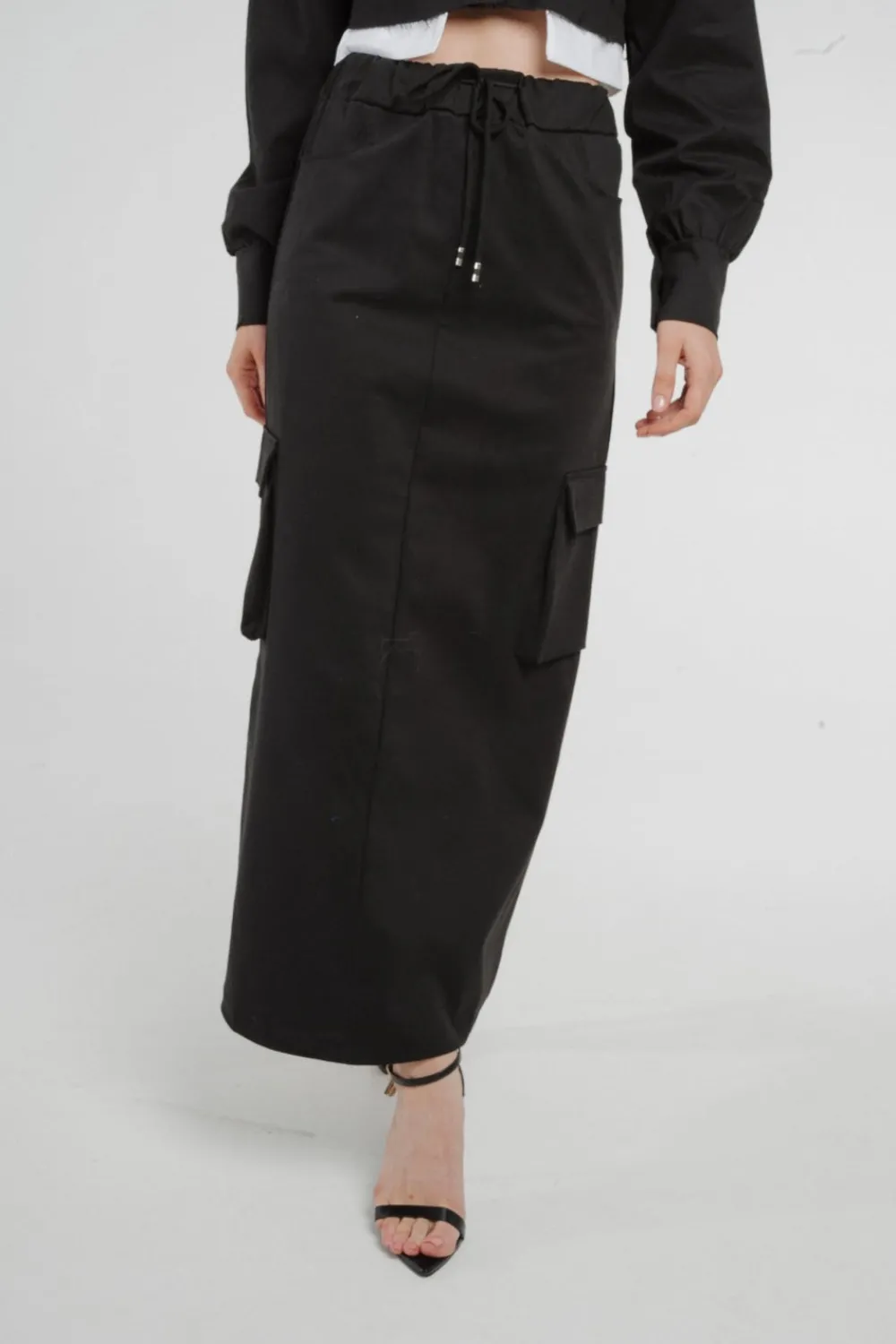 The Walk in Wardrobe Skirts & Skorts>Cathy Cargo Skirt In Black