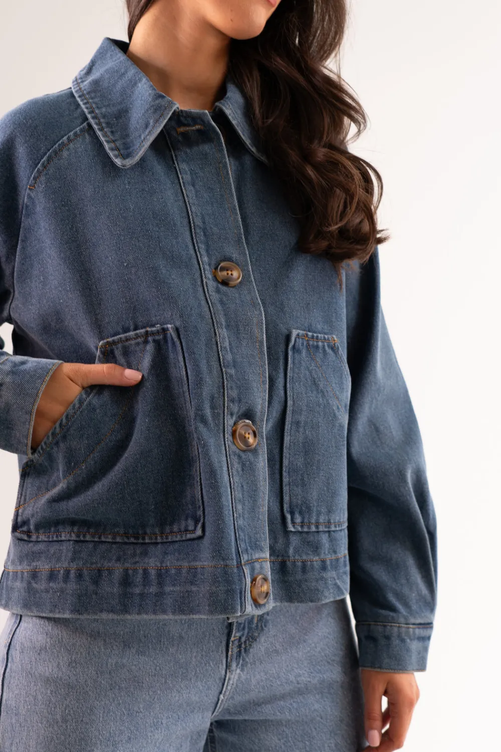The Walk in Wardrobe Coats & Jackets>Cathy Denim Jacket In Mid Wash