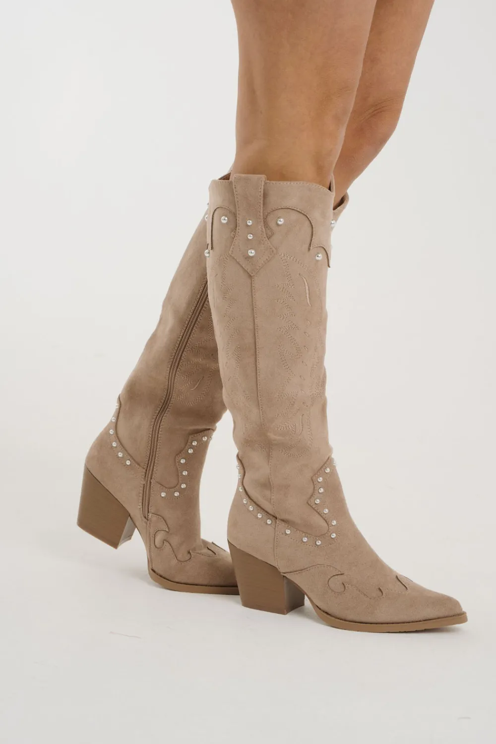 The Walk in Wardrobe Boots|Western Boots>Cathy Stud Trim Western Boots In Neutral