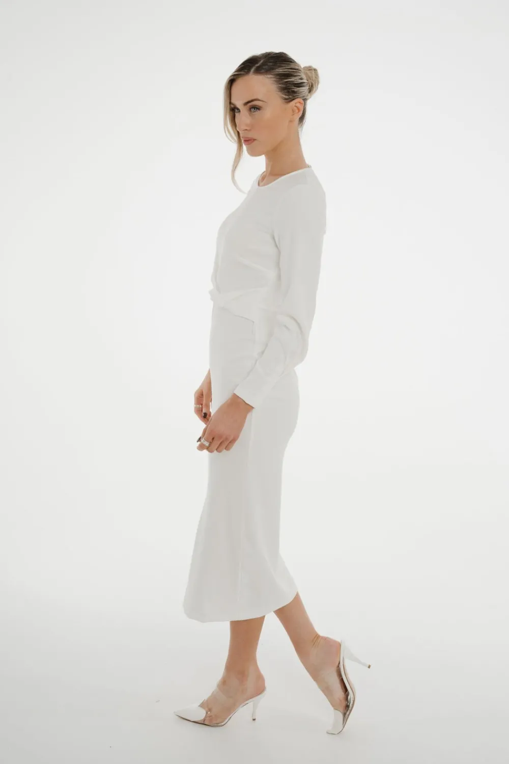 The Walk in Wardrobe Midi Dresses><noscript><img width=