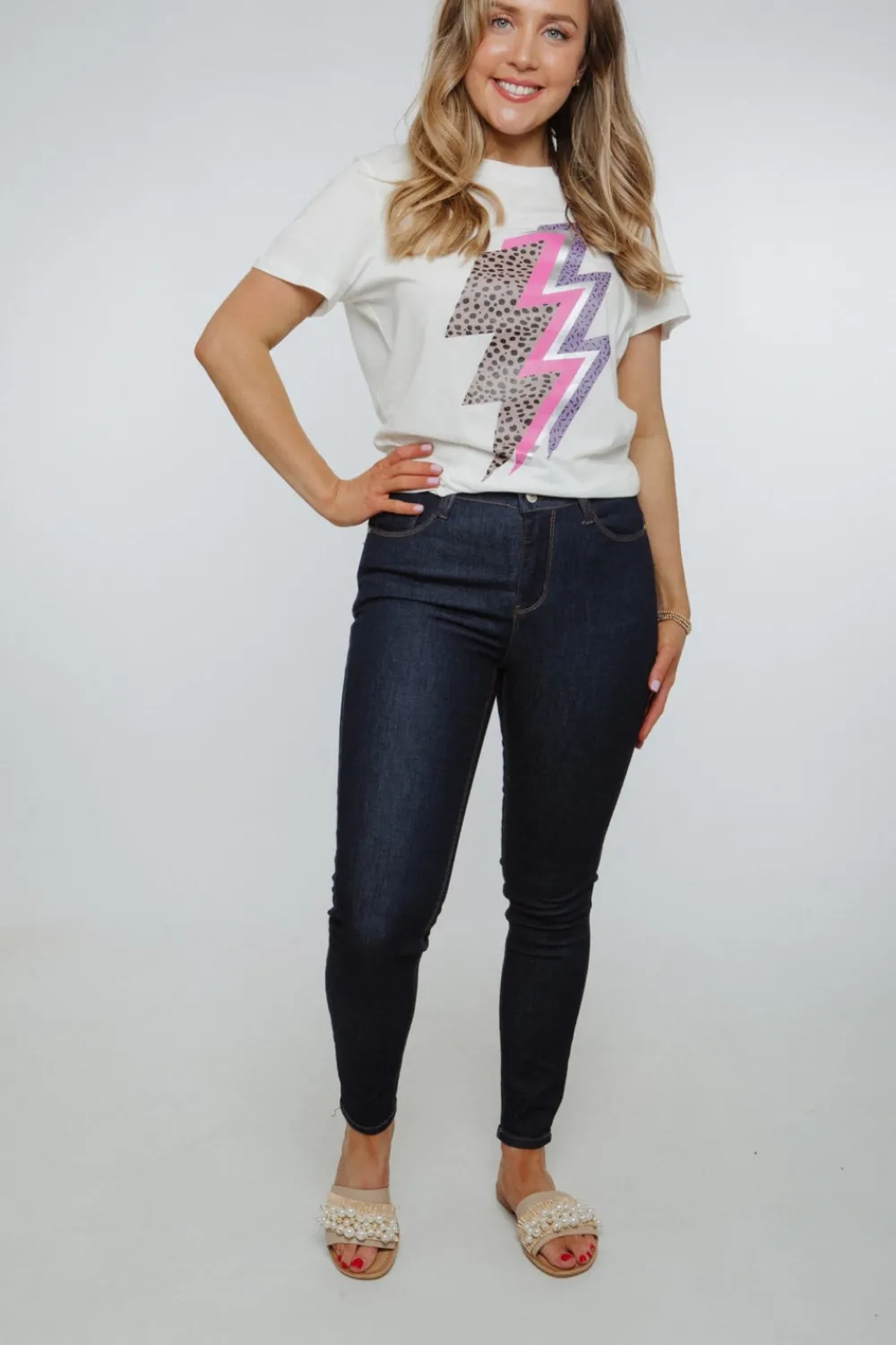 The Walk in Wardrobe Skinny Jeans>Cindy Bum Lift Jeans In Dark Wash