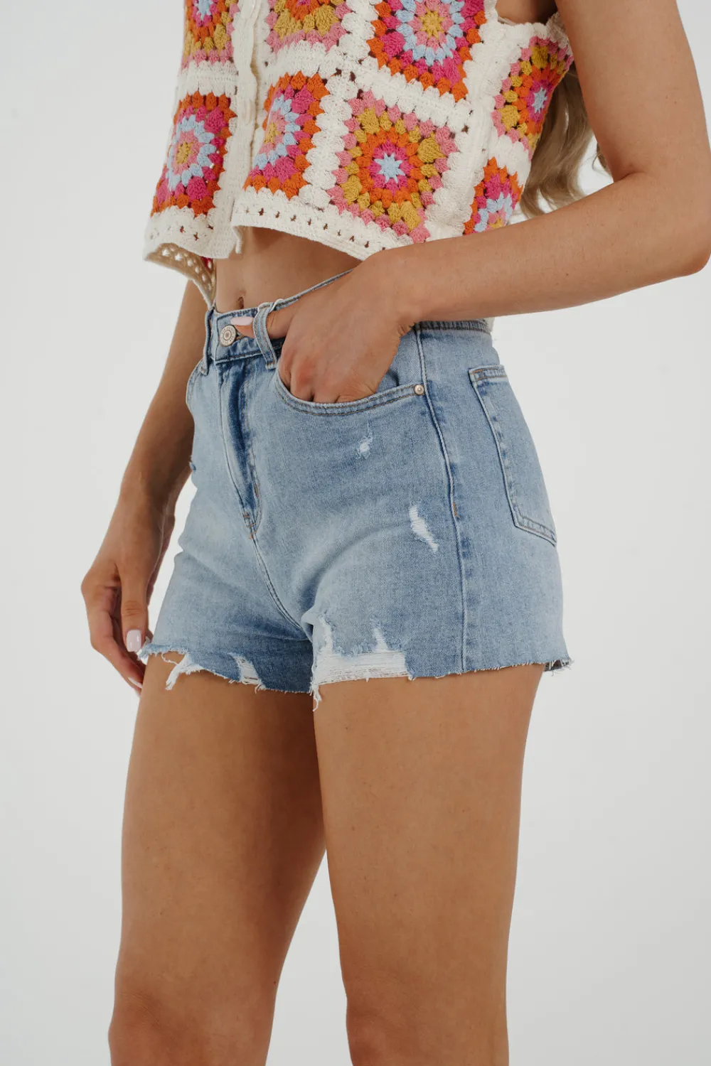 The Walk in Wardrobe Shorts>Cindy Distressed Denim Shorts In Light Wash