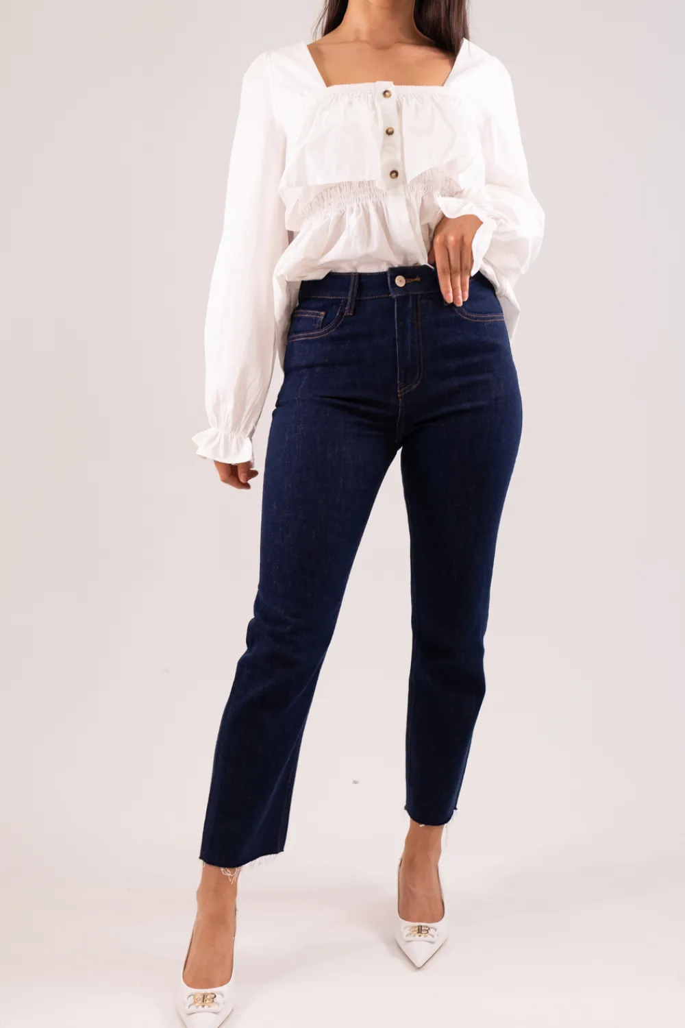 The Walk in Wardrobe Mom Jeans>Cindy Mom Jean In Dark Wash