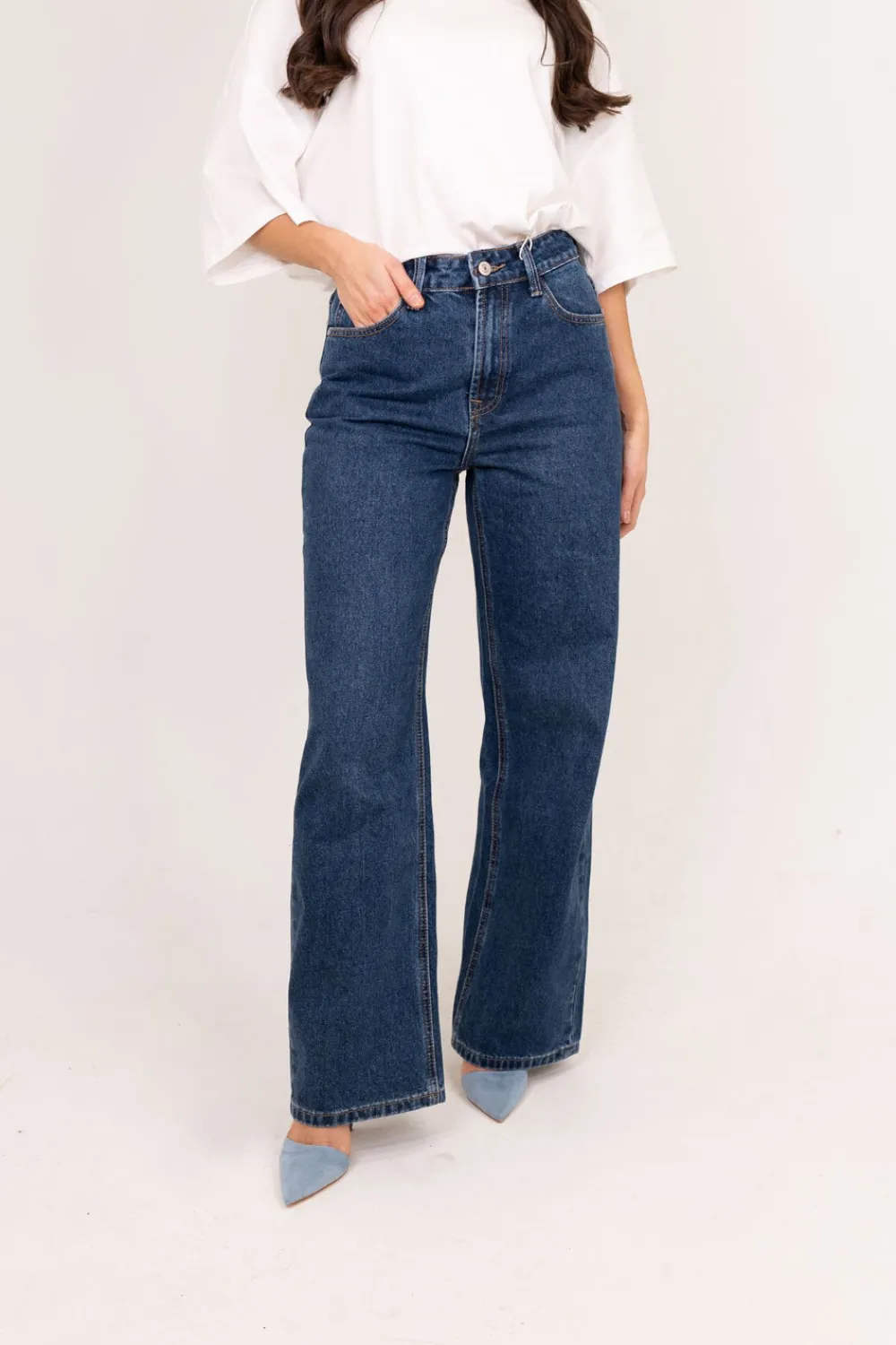 The Walk in Wardrobe Wide Leg Jeans>Cindy Wide Leg Jeans In Mid Wash