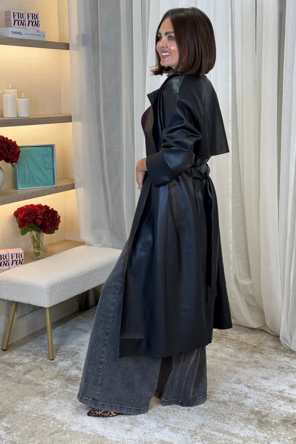 The Walk in Wardrobe Coats & Jackets>Cora Faux Leather Trench Coat In Black