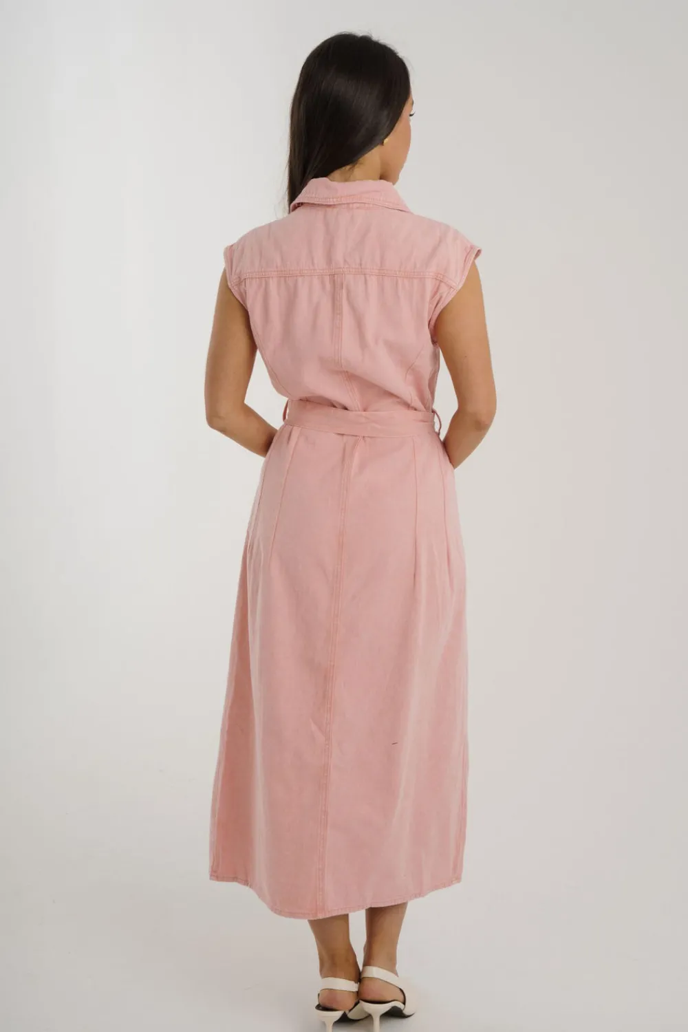 The Walk in Wardrobe Midi Dresses><noscript><img width=