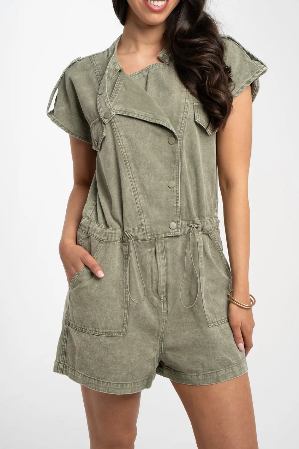 The Walk in Wardrobe Jumpsuits & Playsuits>Cora Sleeveless Playsuit In Black