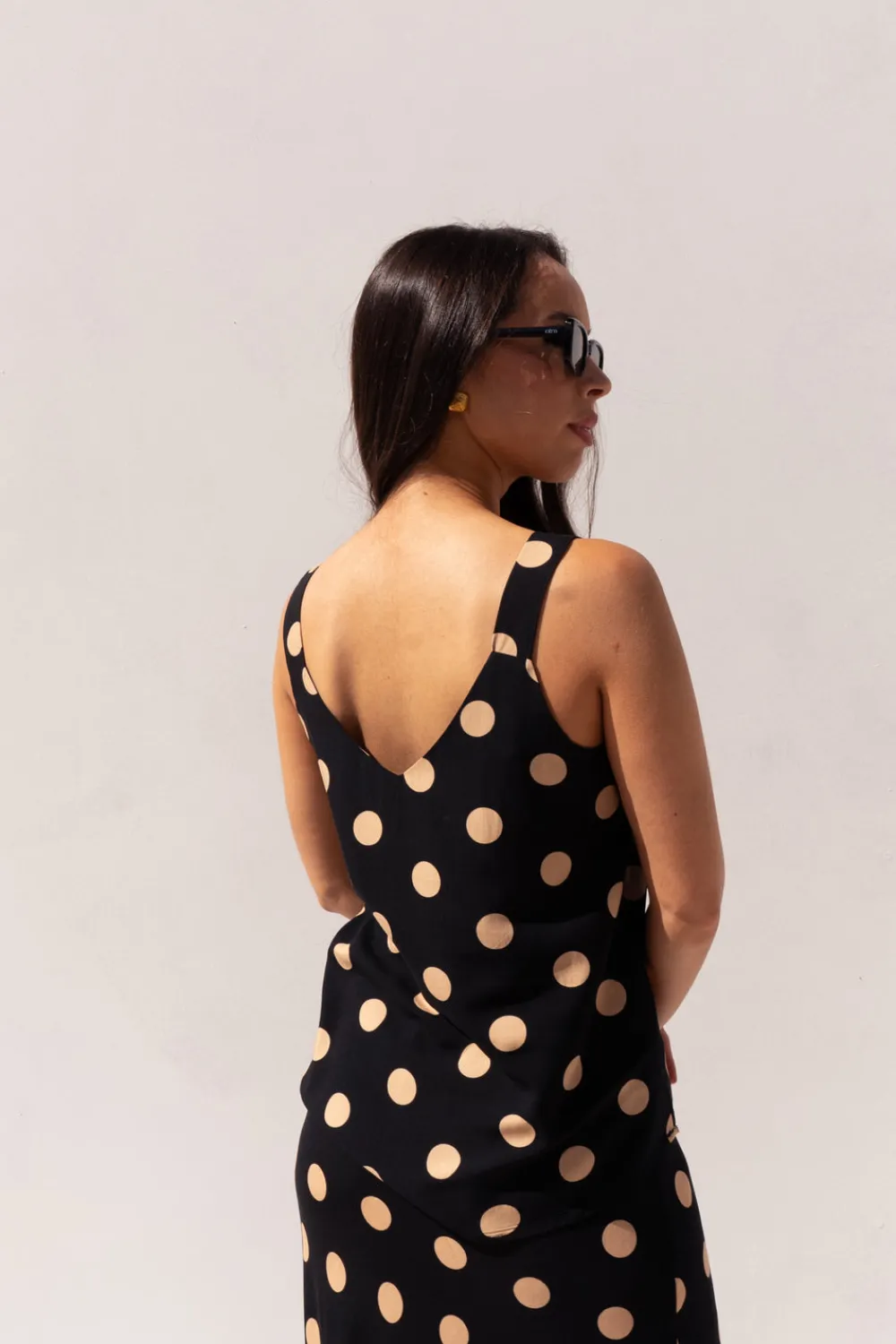 The Walk in Wardrobe Tops><noscript><img width=