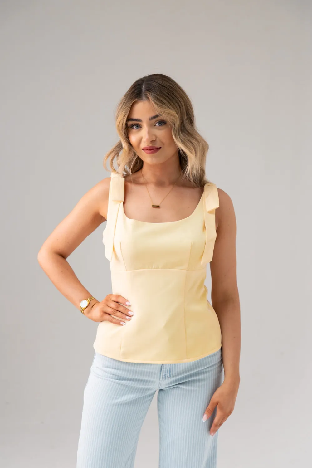 The Walk in Wardrobe Tops>Elsa Bow Strap Top In Lemon
