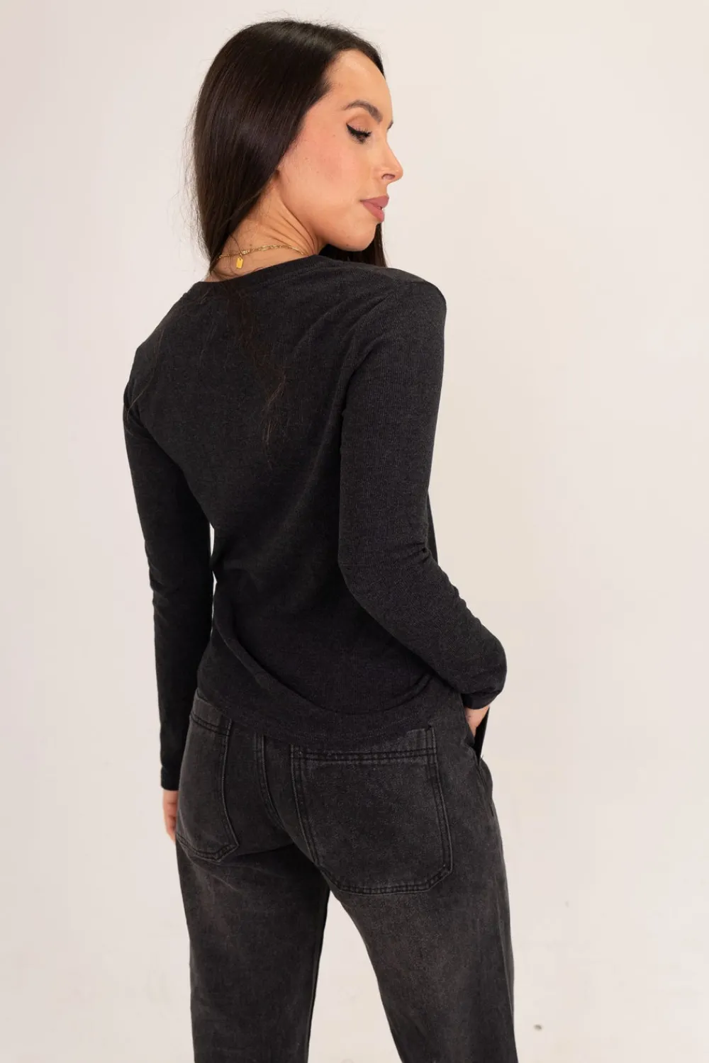 The Walk in Wardrobe Tops>Elsa Long Sleeve Top In Charcoal
