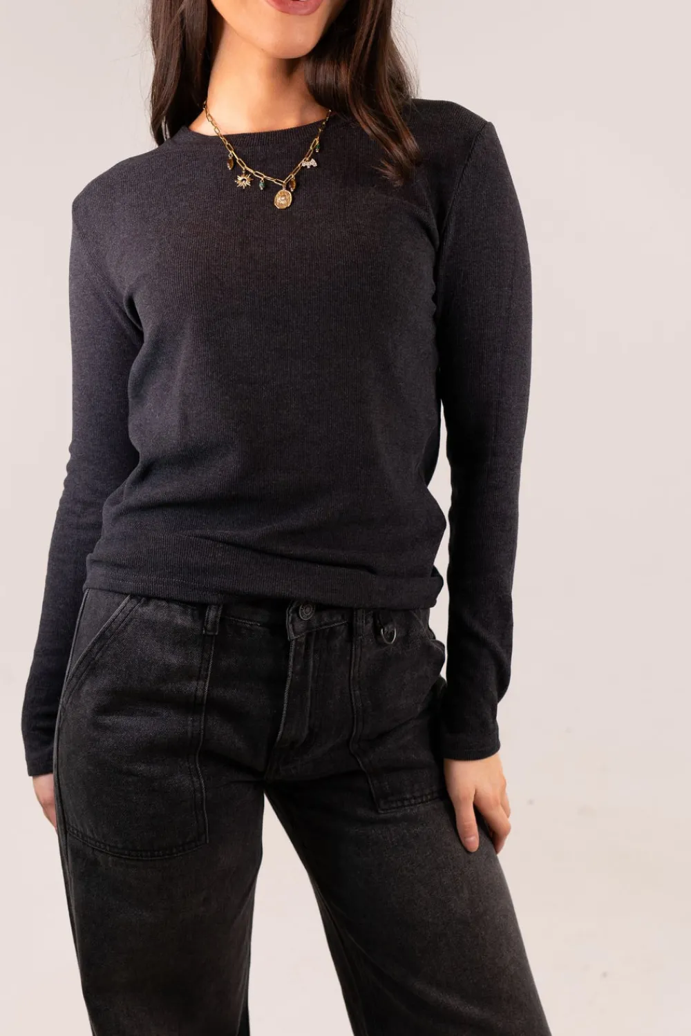 The Walk in Wardrobe Tops><noscript><img width=