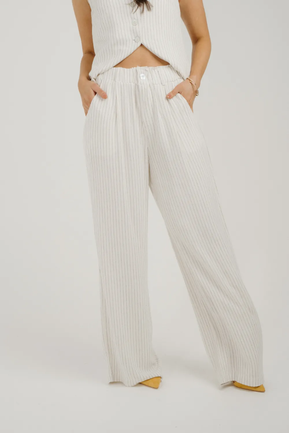 The Walk in Wardrobe Trousers><noscript><img width=