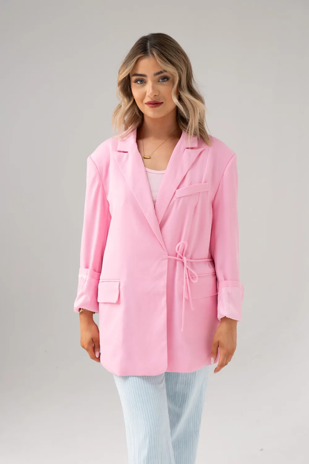 The Walk in Wardrobe Blazers>Elsa Tie Front Wrap Blazer In Pink