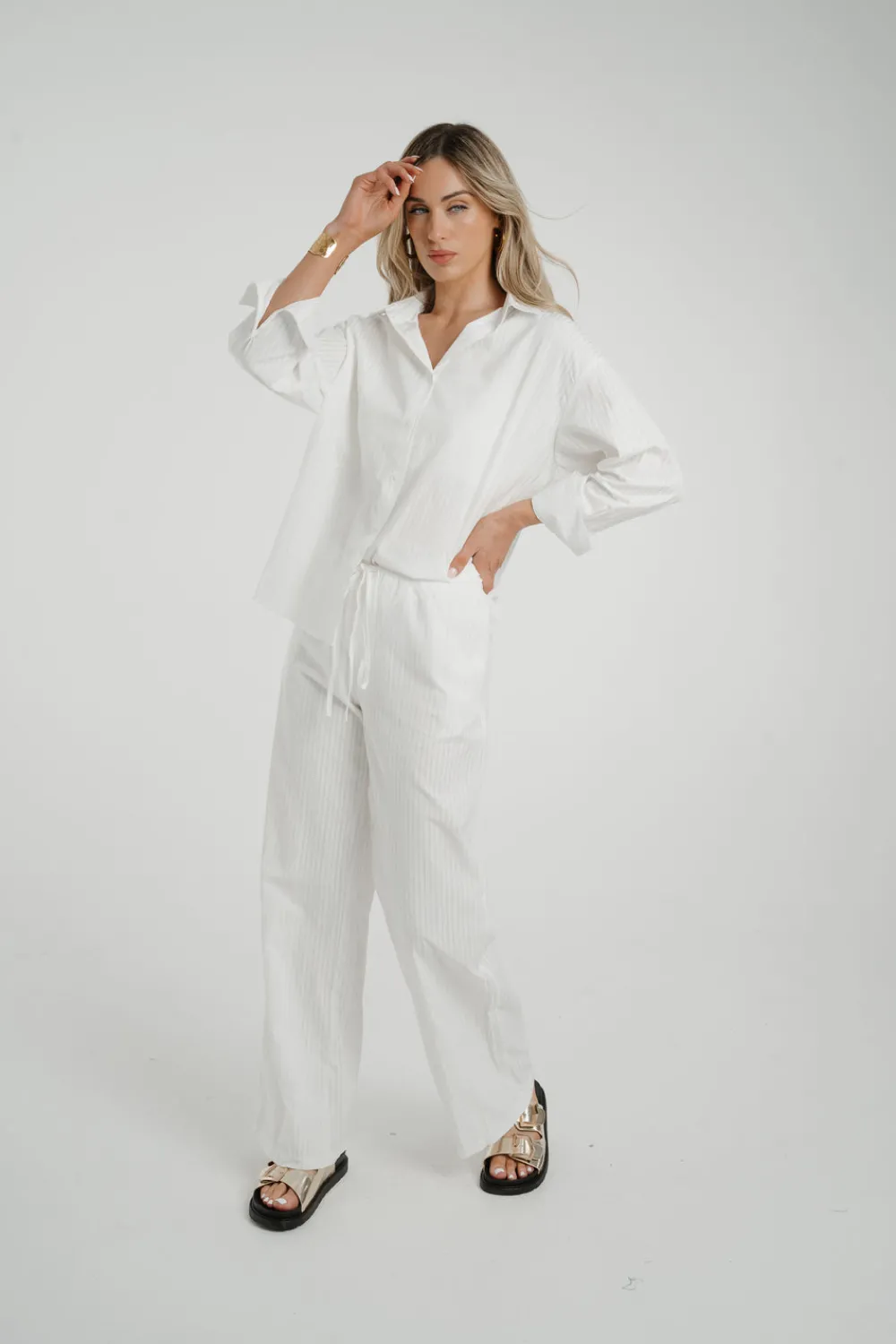 The Walk in Wardrobe Trousers><noscript><img width=