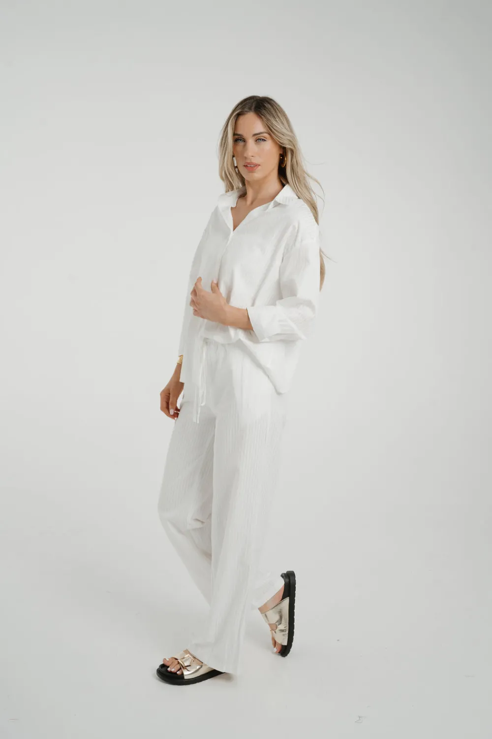 The Walk in Wardrobe Trousers><noscript><img width=