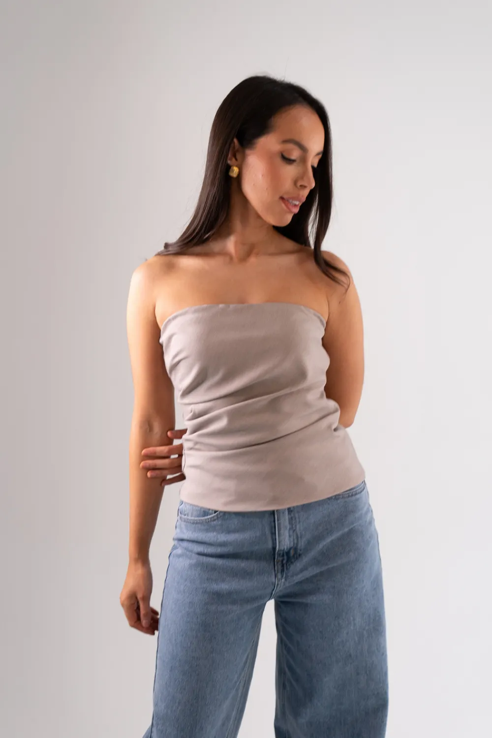 The Walk in Wardrobe Tops><noscript><img width=