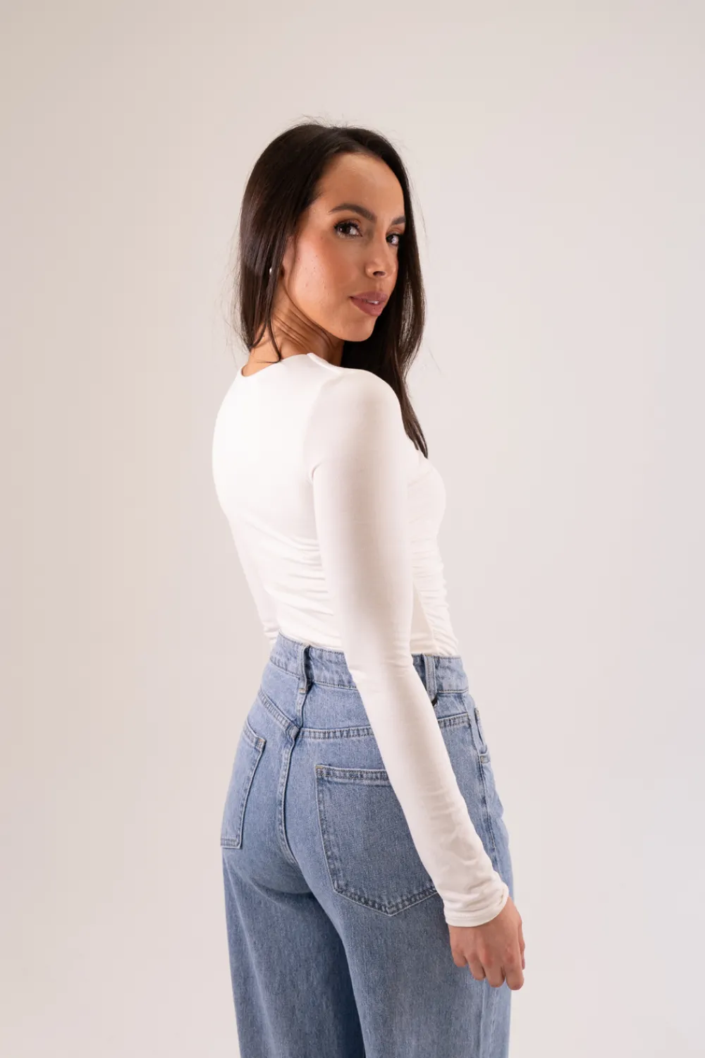 The Walk in Wardrobe Tops>Erica Long Sleeve Top In Chocolate