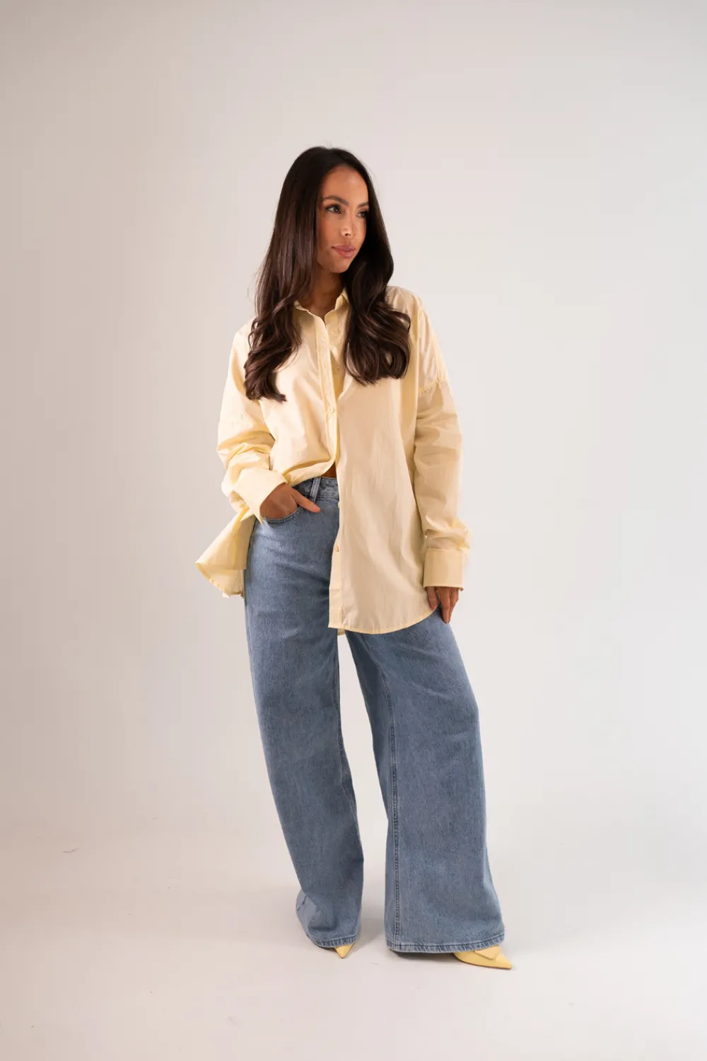 The Walk in Wardrobe Shirts>Erica Oversized Shirt In Lemon