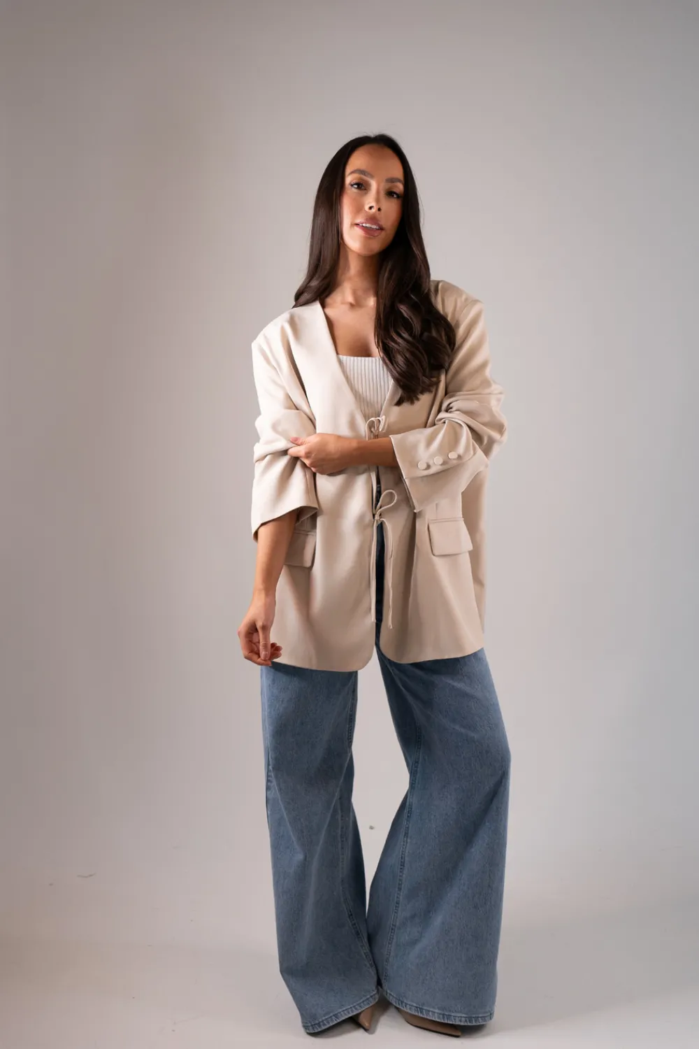The Walk in Wardrobe Blazers>Erica Tie Front Blazer In Neutral