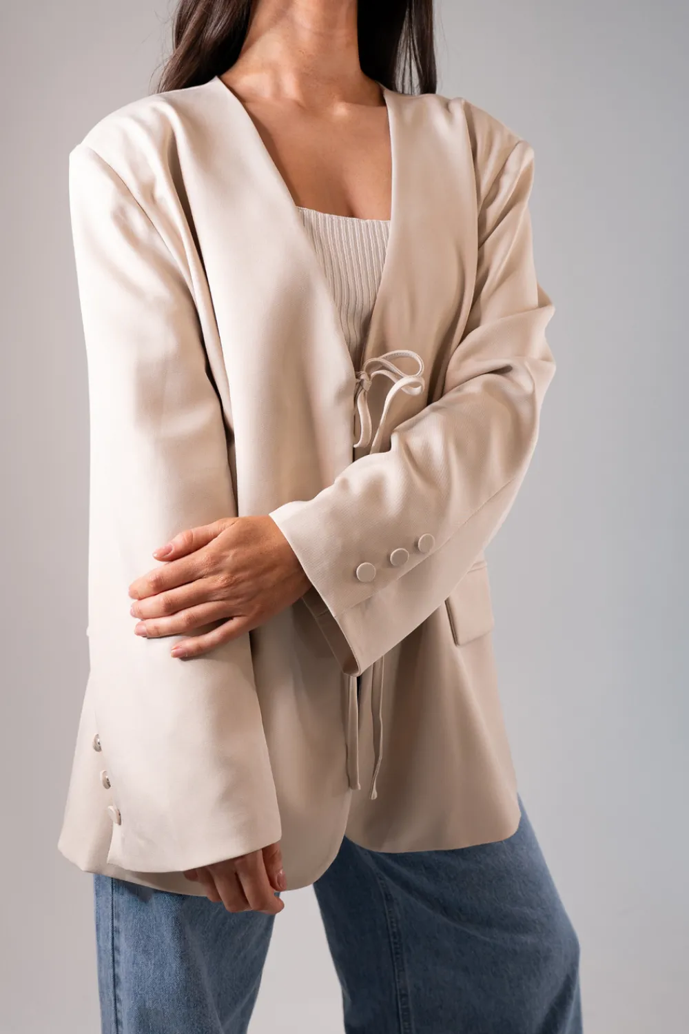 The Walk in Wardrobe Blazers>Erica Tie Front Blazer In Neutral