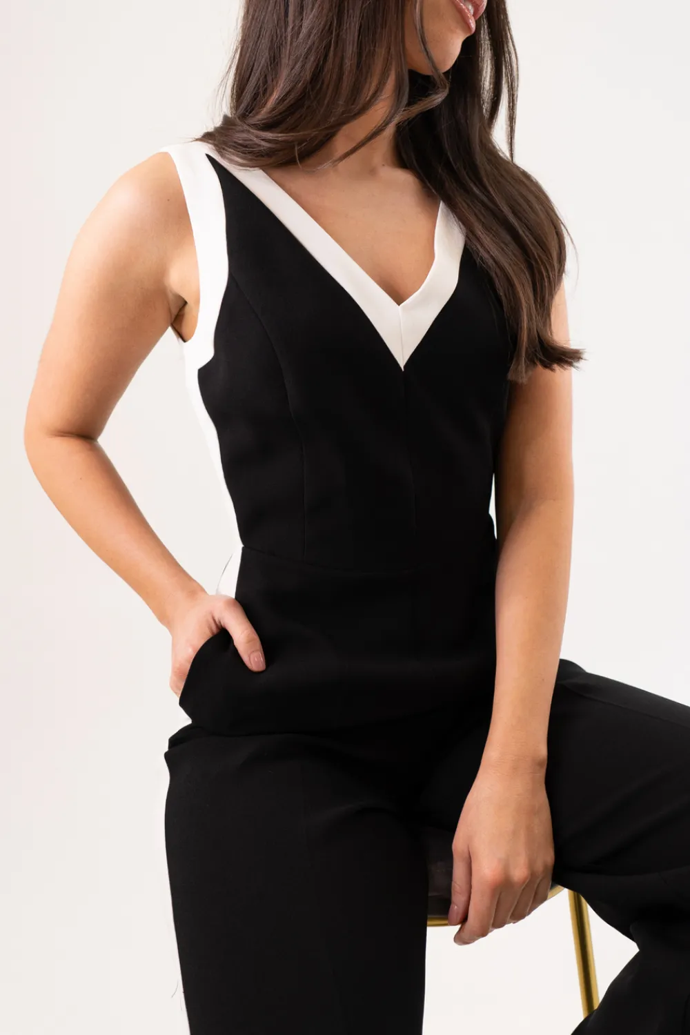 The Walk in Wardrobe Jumpsuits & Playsuits>Eva Piped Trim Jumpsuit In Monochrome
