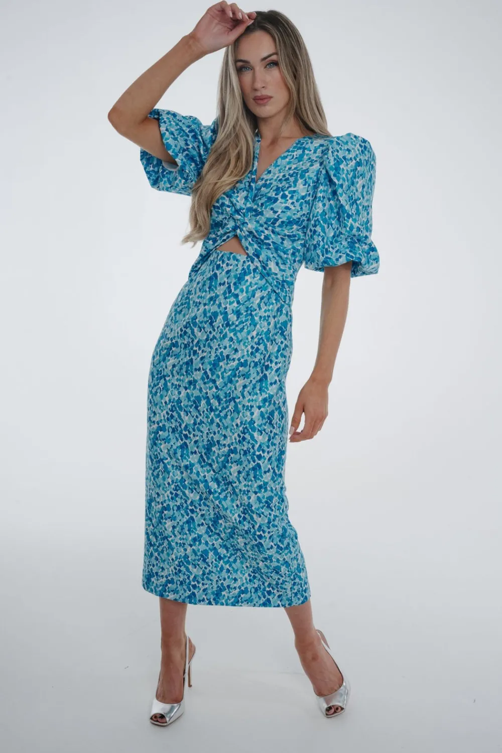 The Walk in Wardrobe Midi Dresses><noscript><img width=