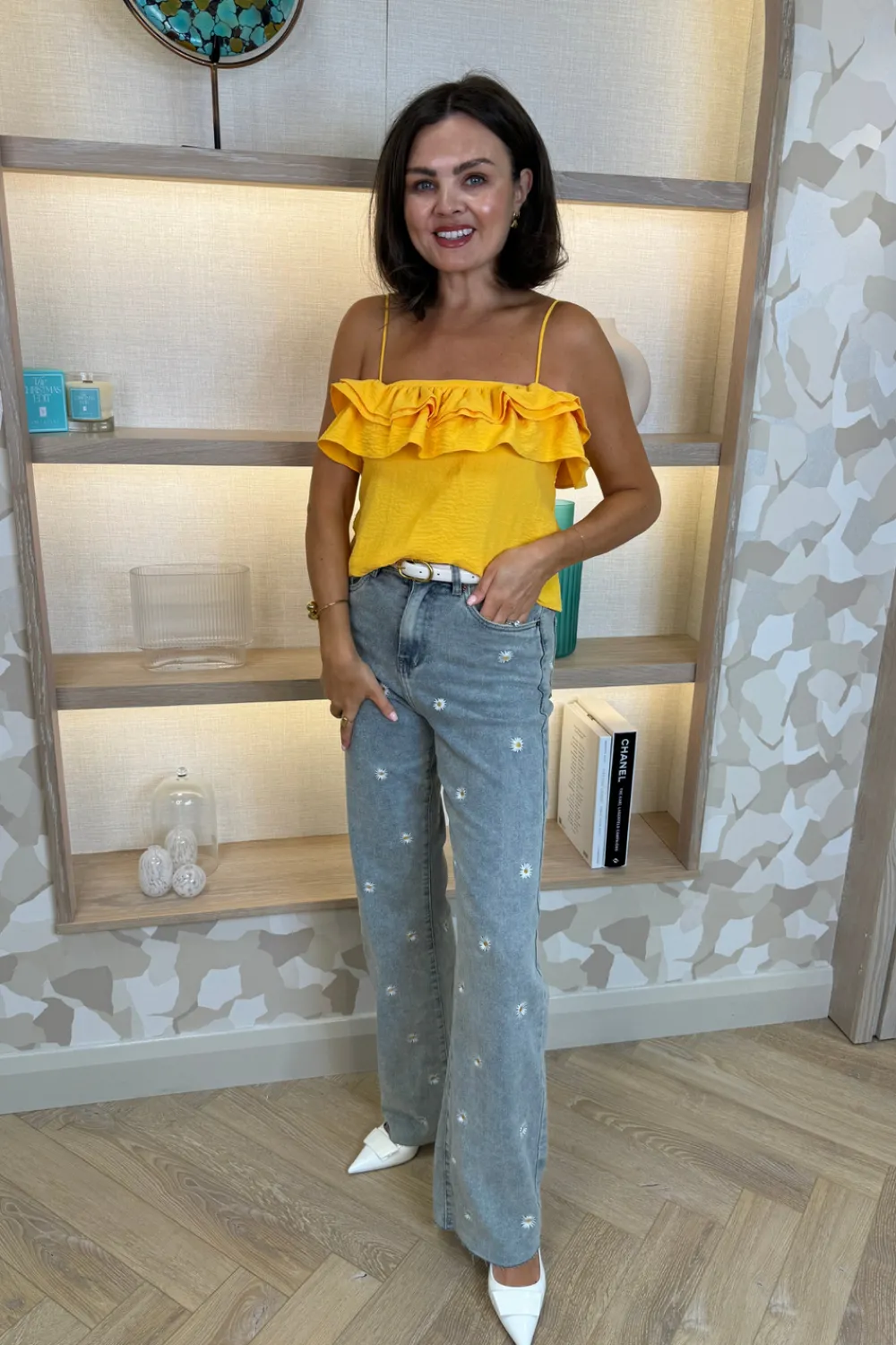 The Walk in Wardrobe Tops>Frankie Frill Detail Top In Yellow