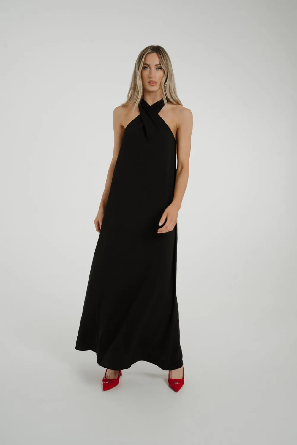 The Walk in Wardrobe Maxi Dresses>Frankie Halter Neck Maxi Dress In Black