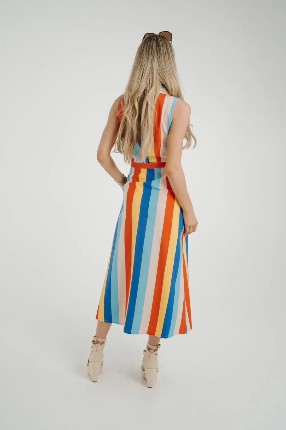 The Walk in Wardrobe Midi Dresses><noscript><img width=