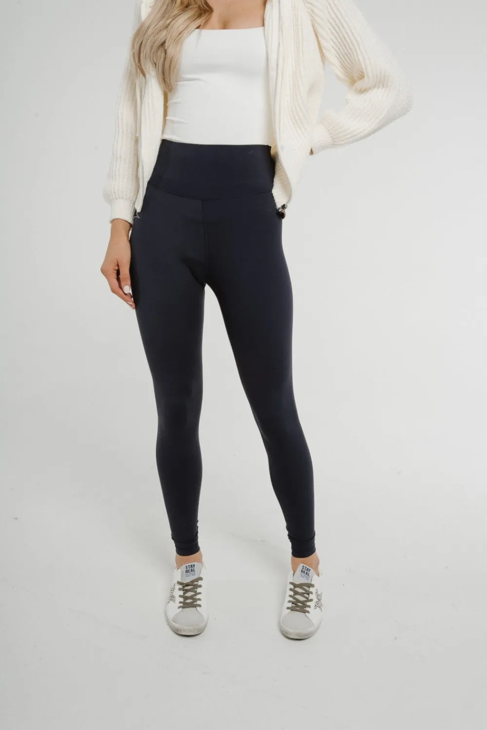 The Walk in Wardrobe Trousers><noscript><img width=