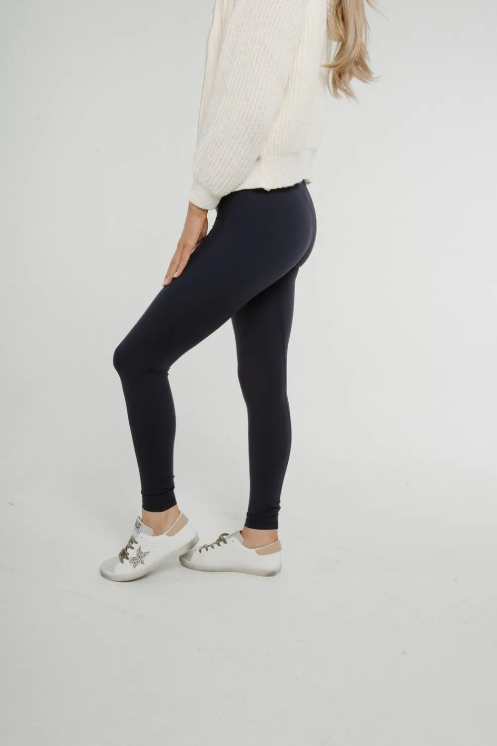 The Walk in Wardrobe Trousers><noscript><img width=