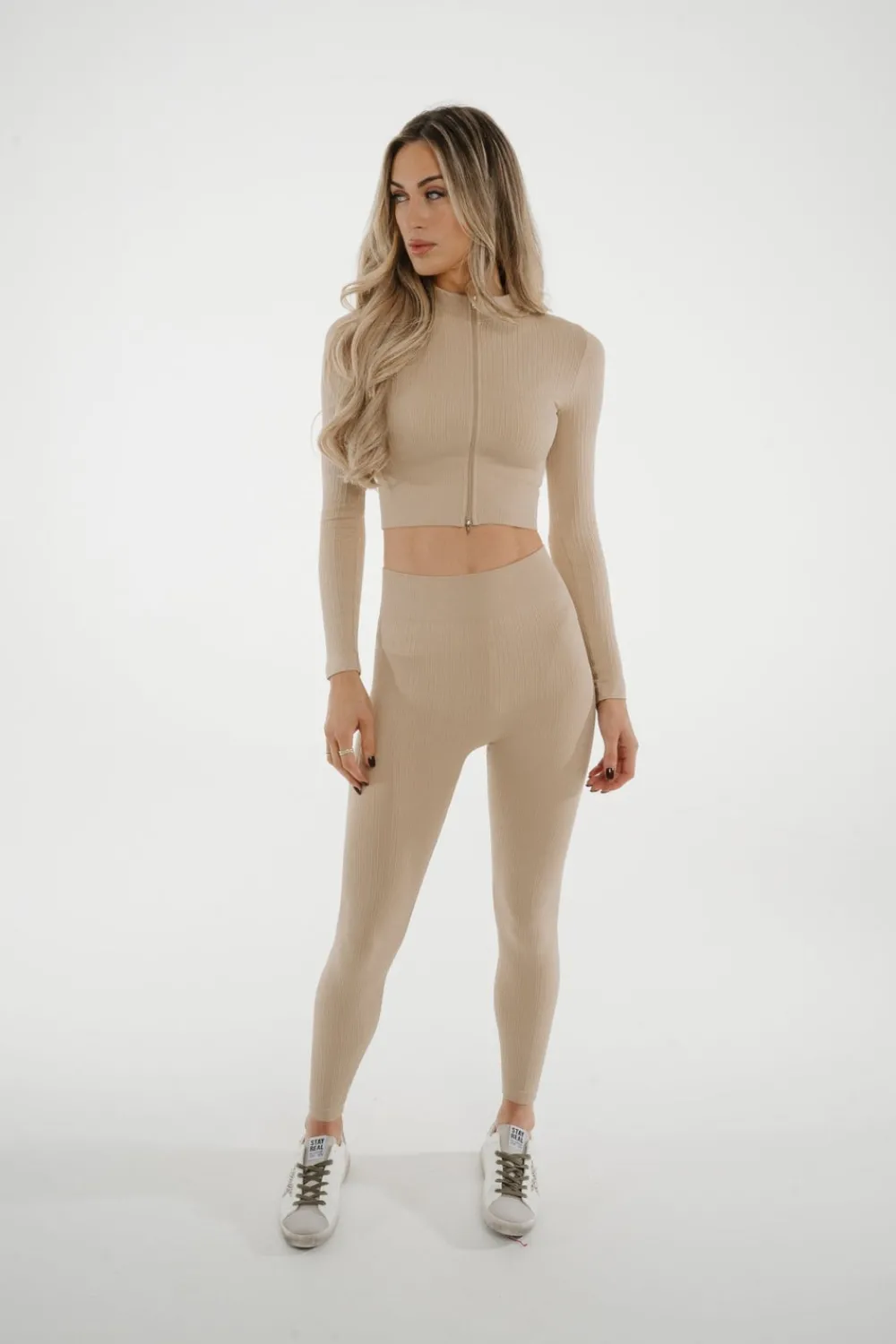 The Walk in Wardrobe Two-Piece>Freya Leisure Set In Neutral