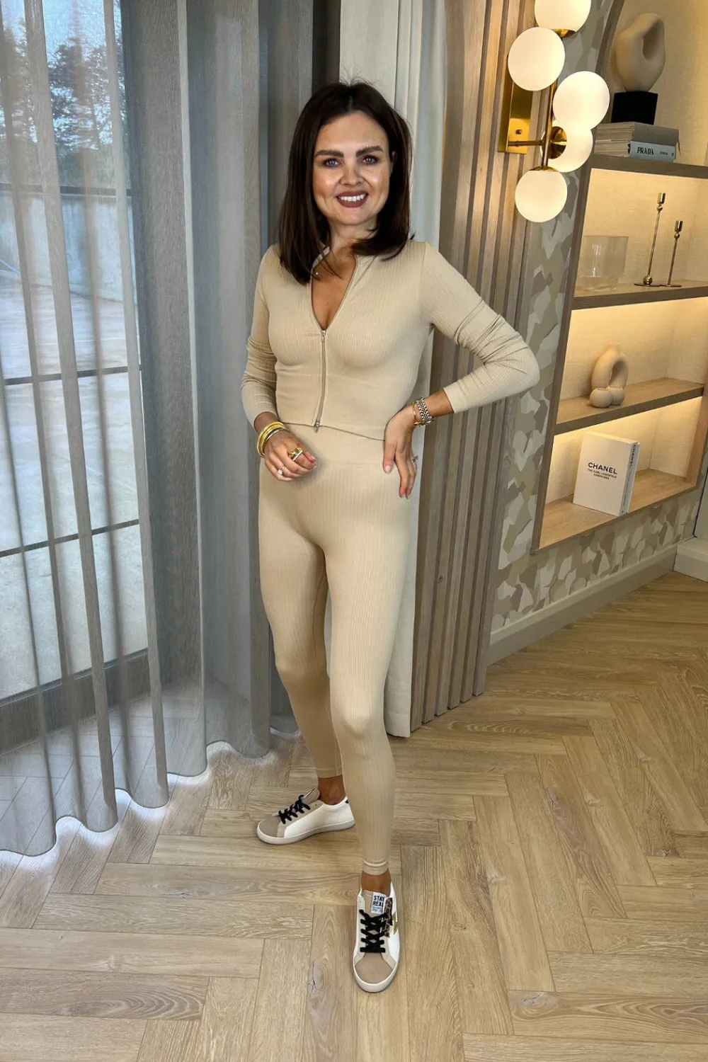 The Walk in Wardrobe Two-Piece>Freya Leisure Set In Neutral